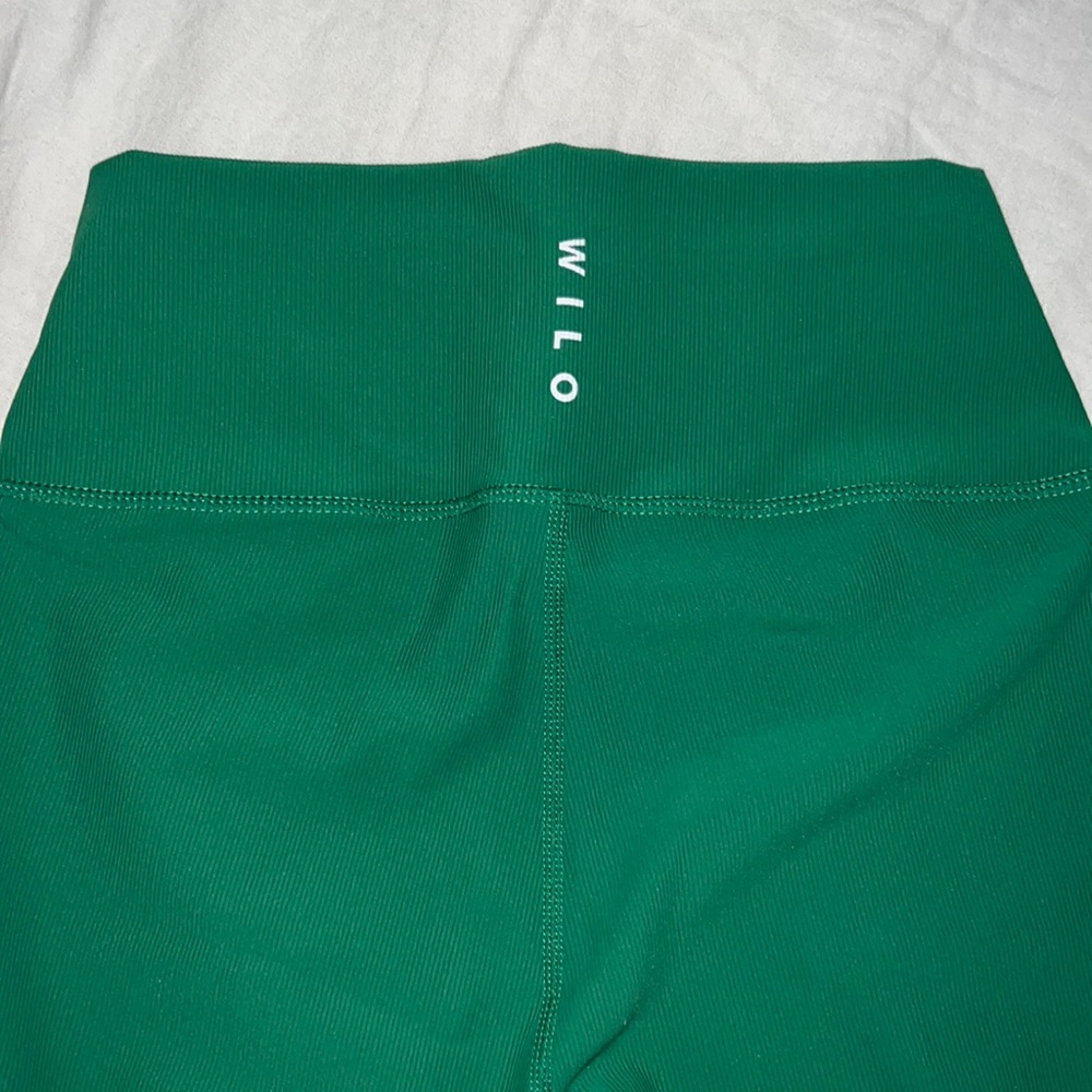 Wilo Ribbed Biker Shorts - Picture 3 of 4